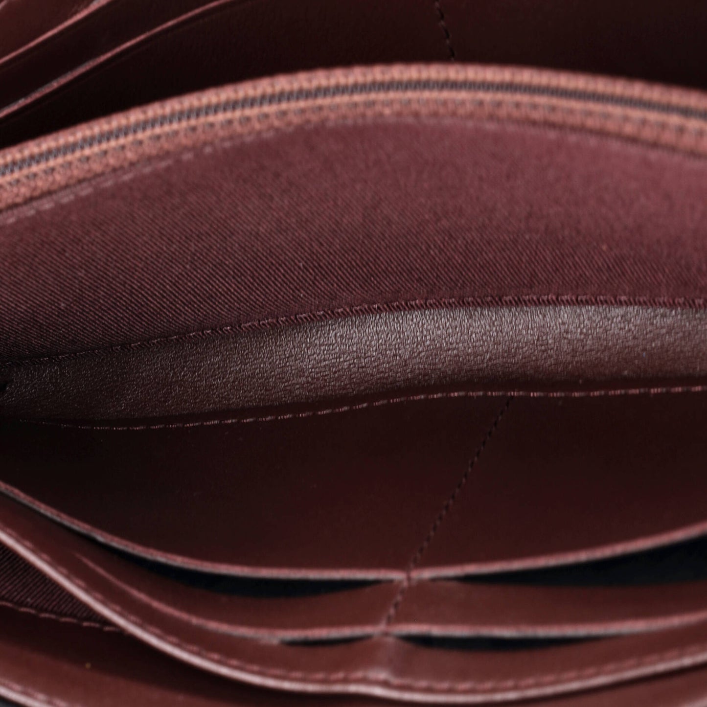 シャネル クラシック サイドジップウォレット キルティング キャビア ロング