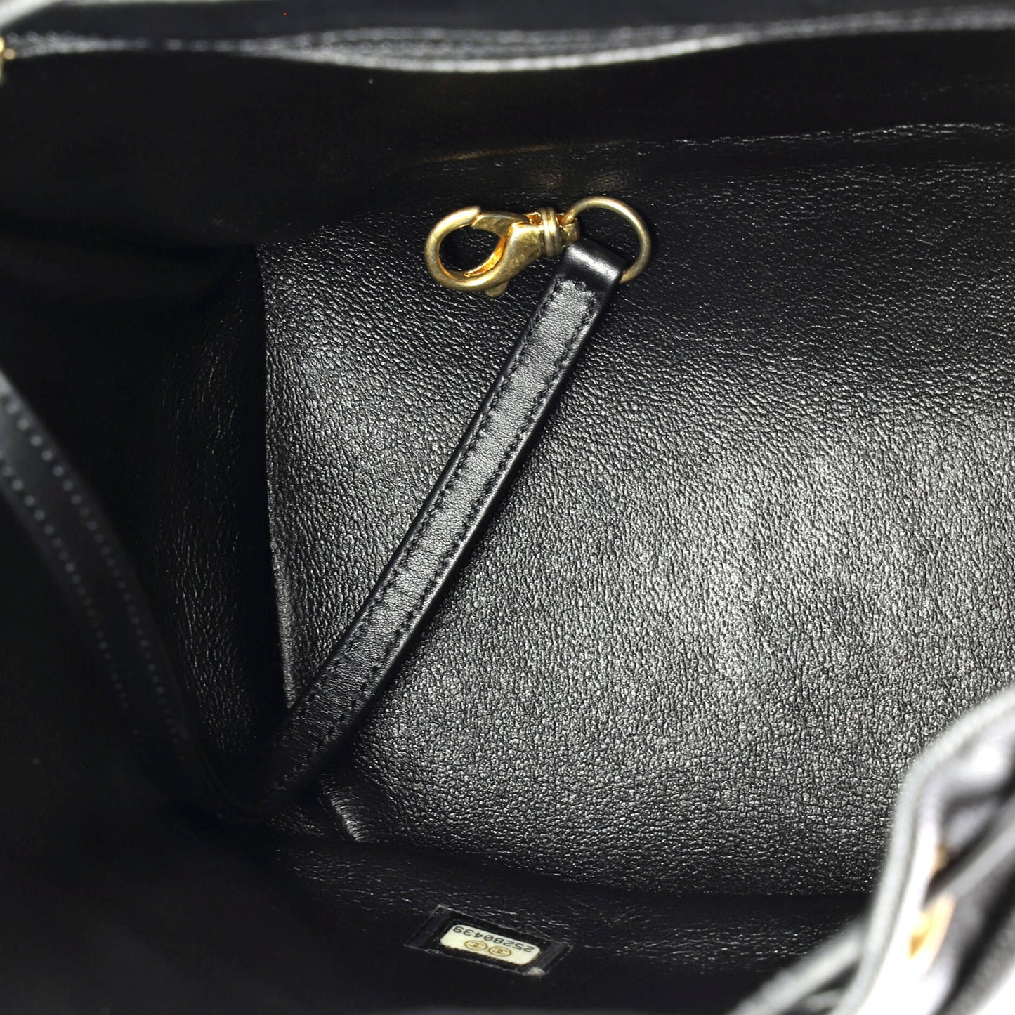 シャネル フィリグリー バックパック キルティング キャビア ラージ