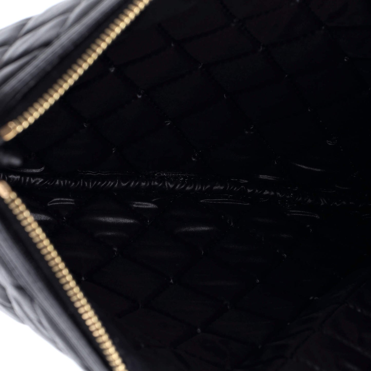 シャネル ボーイ Oケース クラッチ キルティング ラムスキン ミディアム