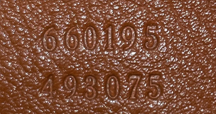 Gucci Diana NM Bamboo Handle Tote Bag in Leather, Small