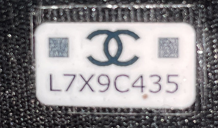 Chanel 19 Card Holder in Quilted Leather