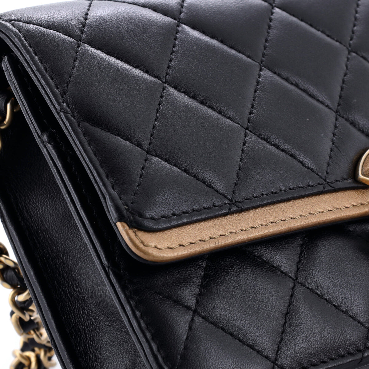 Chanel CC Chic Wallet on Chain Quilted Lambskin