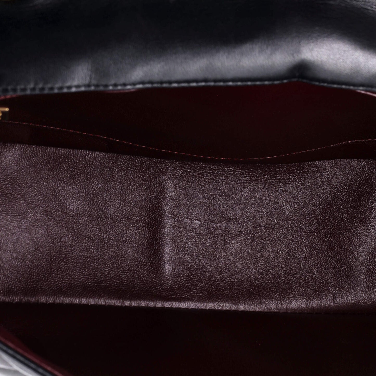 CHANELシングルフラップ