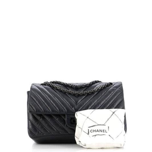 【SO BLACK】希少!CHANELショルダーバッグ