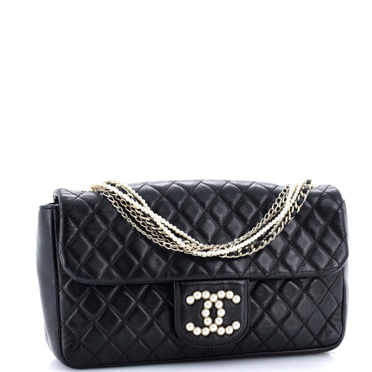 CHANEL パールチェーンフラップバッグ