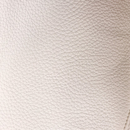 プラダ トライアングル ジップ バックパック レザー