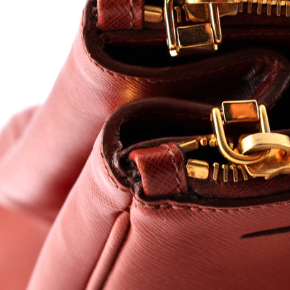 プラダ ダブルジップ リュクス トートバッグ サフィアーノレザー ラージ