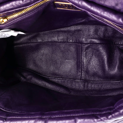 プラダ パッド入りショルダーバッグ キルティングナッパレザー