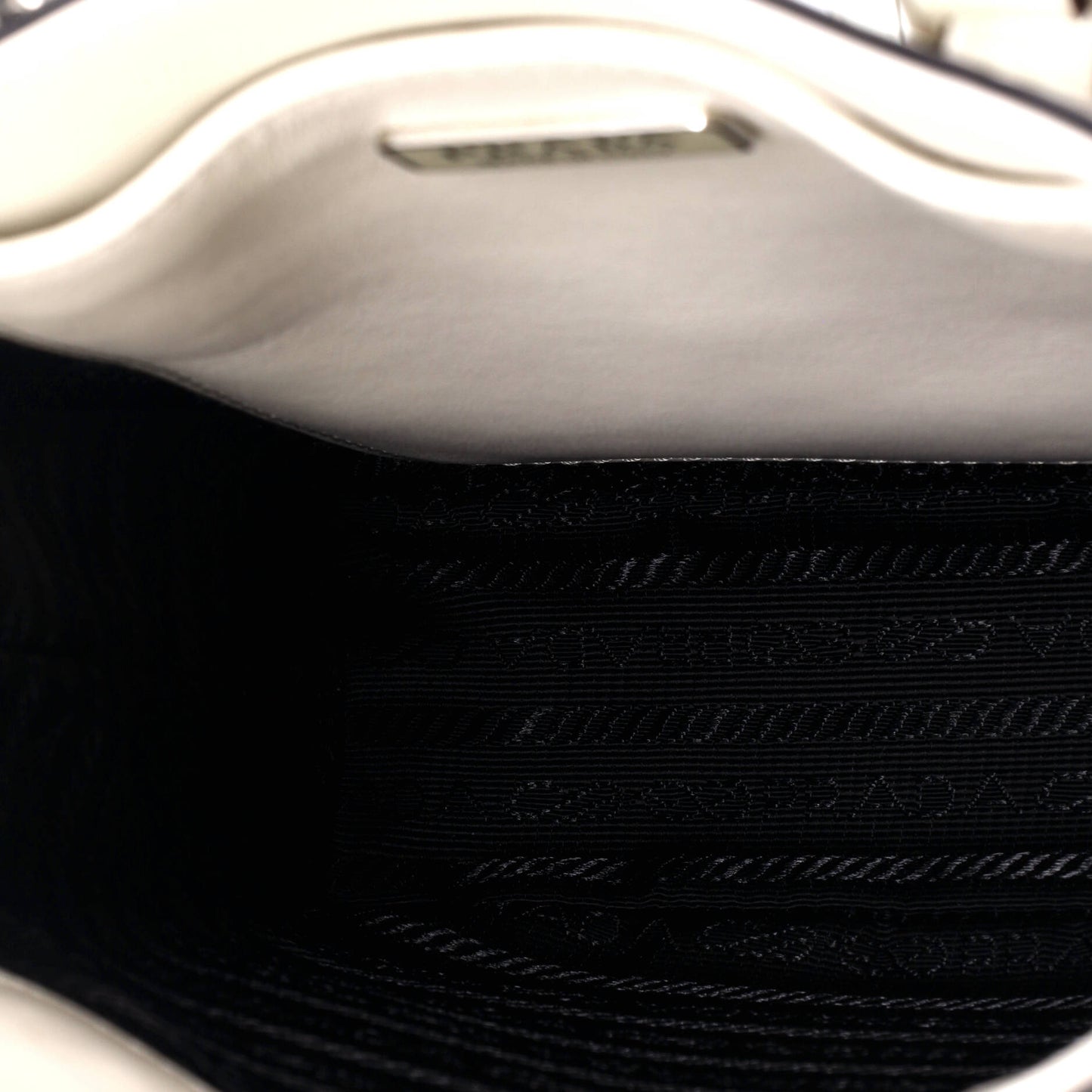 プラダ コンバーチブル オープントート ブラッシュドレザー ミニ