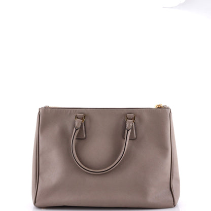 プラダ ダブルジップ リュクス トートバッグ サフィアーノレザー ラージ