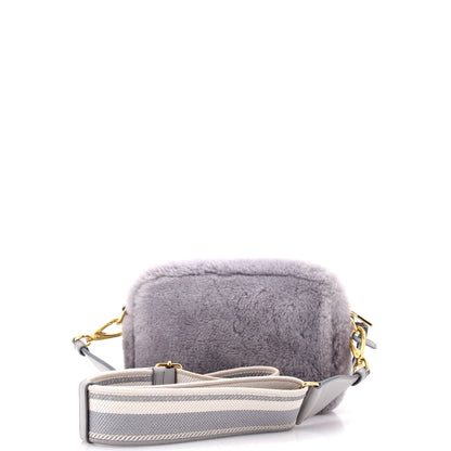 プラダ フロウ カメラ クロスボディバッグ シアリング スモール