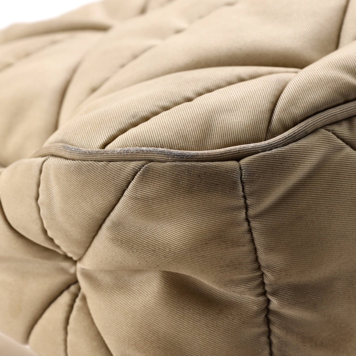 プラダ リ・エディション ショルダーバッグ キルティング テッスート スモール