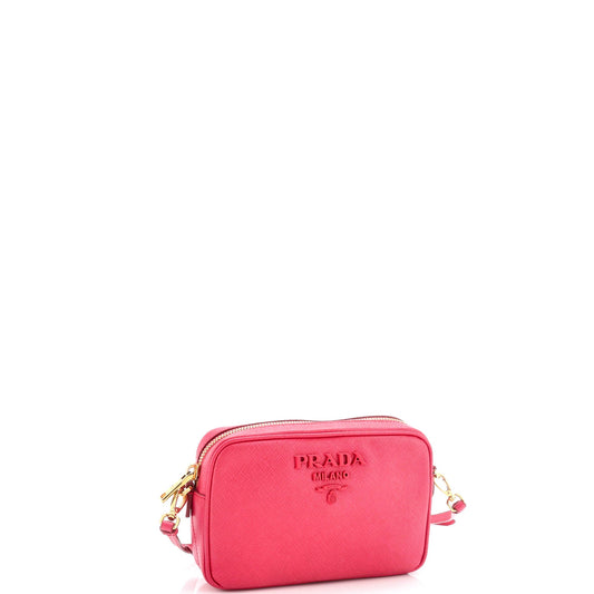 プラダ モノクローム カメラバッグ サフィアーノレザー スモール