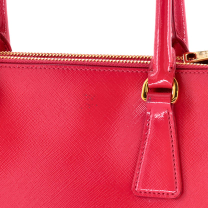 プラダ ダブルジップ ラックス トート ヴァーニス サフィアーノ レザー ミニ