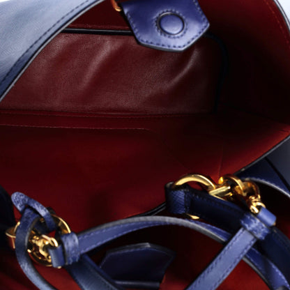 プラダ パニエ バケットバッグ サフィアーノレザー ラージ