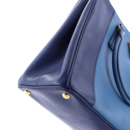 プラダ バイカラー ダブルジップ リュクス トートバッグ サフィアーノレザー ミディアム