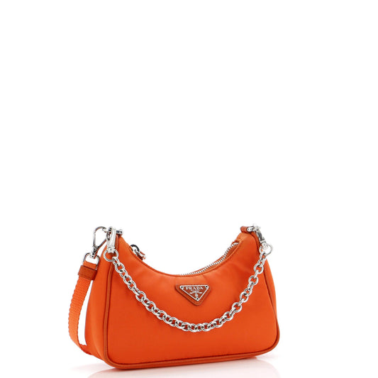 プラダ リ・エディション ショルダーバッグ テッスート ミニ