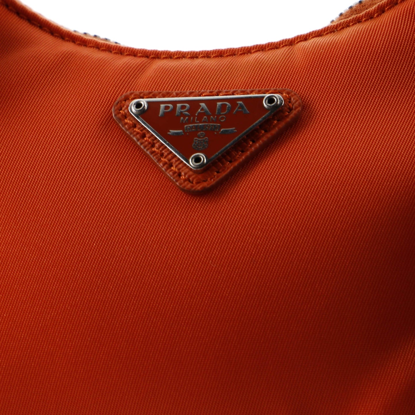 プラダ リ・エディション ショルダーバッグ テッスート ミニ