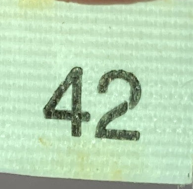 プラダ リ・エディション ショルダーバッグ テッスート ミニ