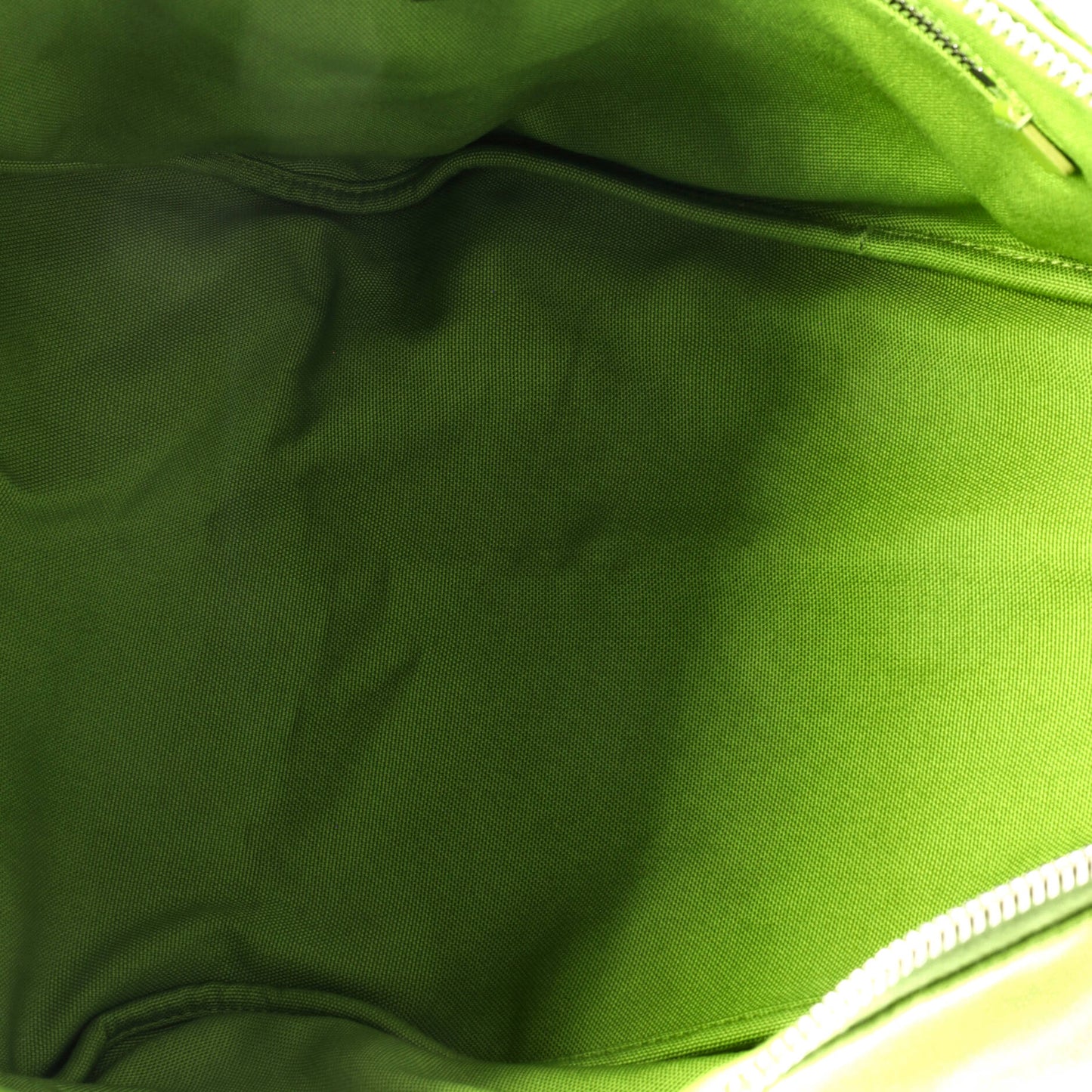 プラダ トライアングルロゴ ジップ クロスボディバッグ エンボス加工 キャンバス ラージ