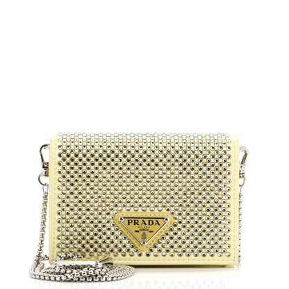 プラダ フラップ カードホルダー（チェーン付き、サテン、クリスタル付き）