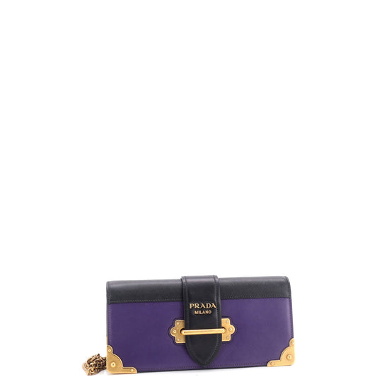 プラダ カイエ チェーンクラッチ シティ カーフ＆サフィアーノ