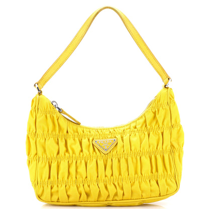 プラダ ホーボー テッソウ ゴーフル with サフィアーノ ミニ