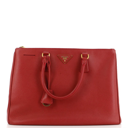 プラダ ダブルジップ リュクス トートバッグ サフィアーノレザー ラージ