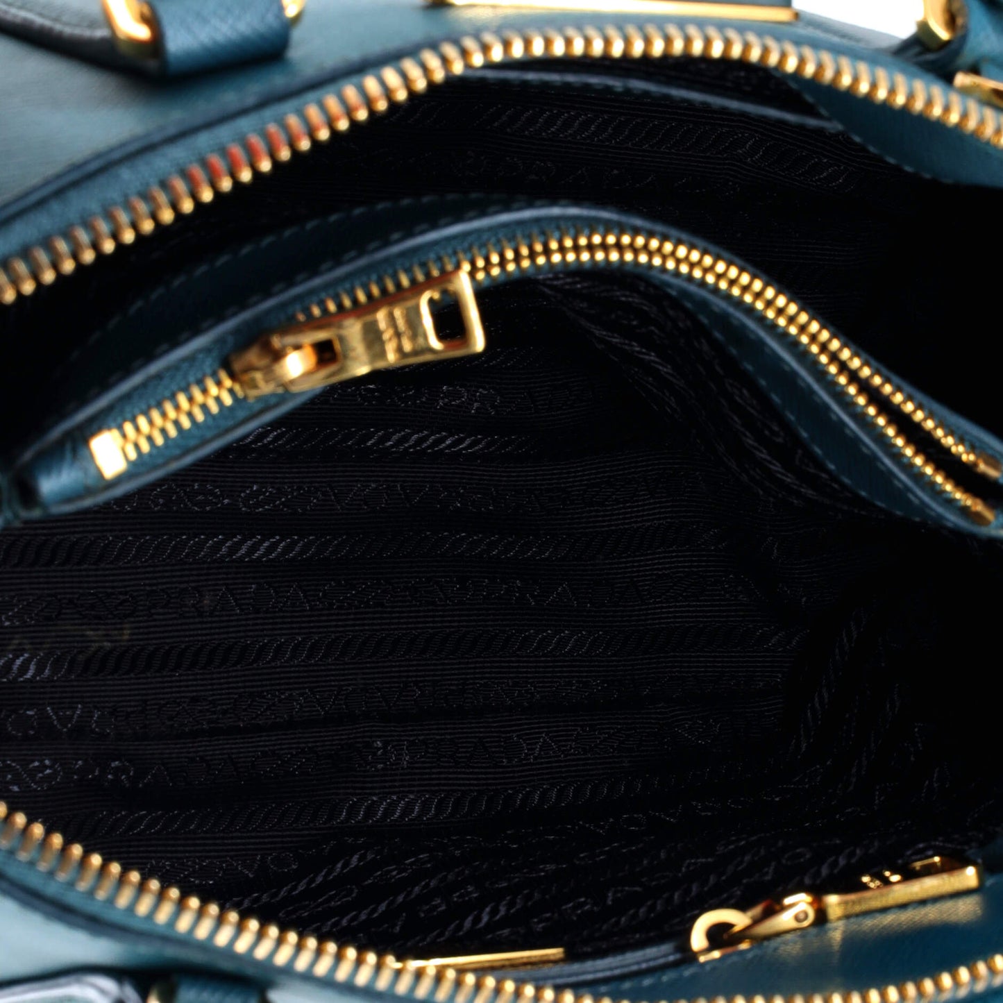 プラダ プロムナードバッグ サフィアーノレザー スモール