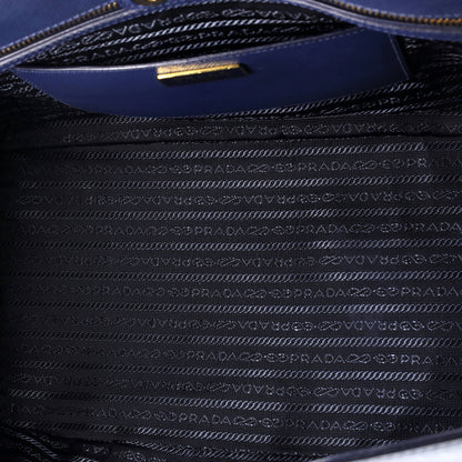 プラダ ガーデナーズ トート サフィアーノレザー ミディアム