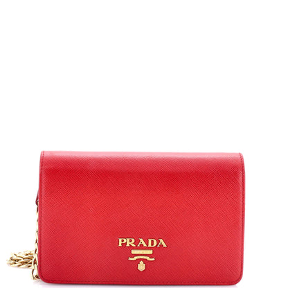 プラダ チェーンウォレット クロスボディ サフィアーノレザー