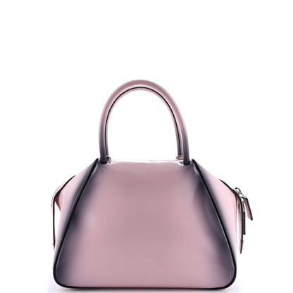 プラダ スーパーノヴァ ハンドバッグ ブラッシュドレザー ミディアム