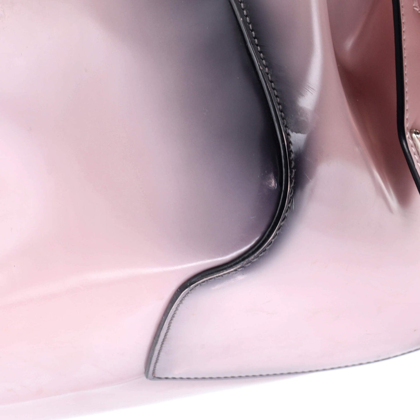 プラダ スーパーノヴァ ハンドバッグ ブラッシュドレザー ミディアム