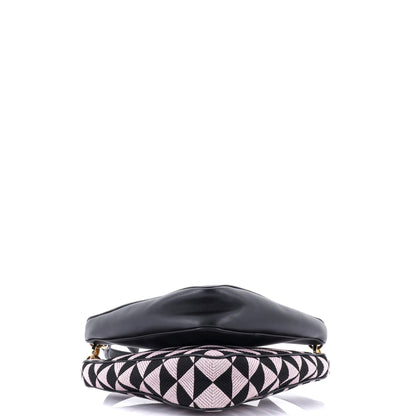 プラダ ダブルシンボル トライアングルバッグ レザー＆ジャカード ミニ