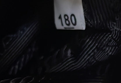 プラダ ロゴ トートバッグ パンチングレザー ミディアム