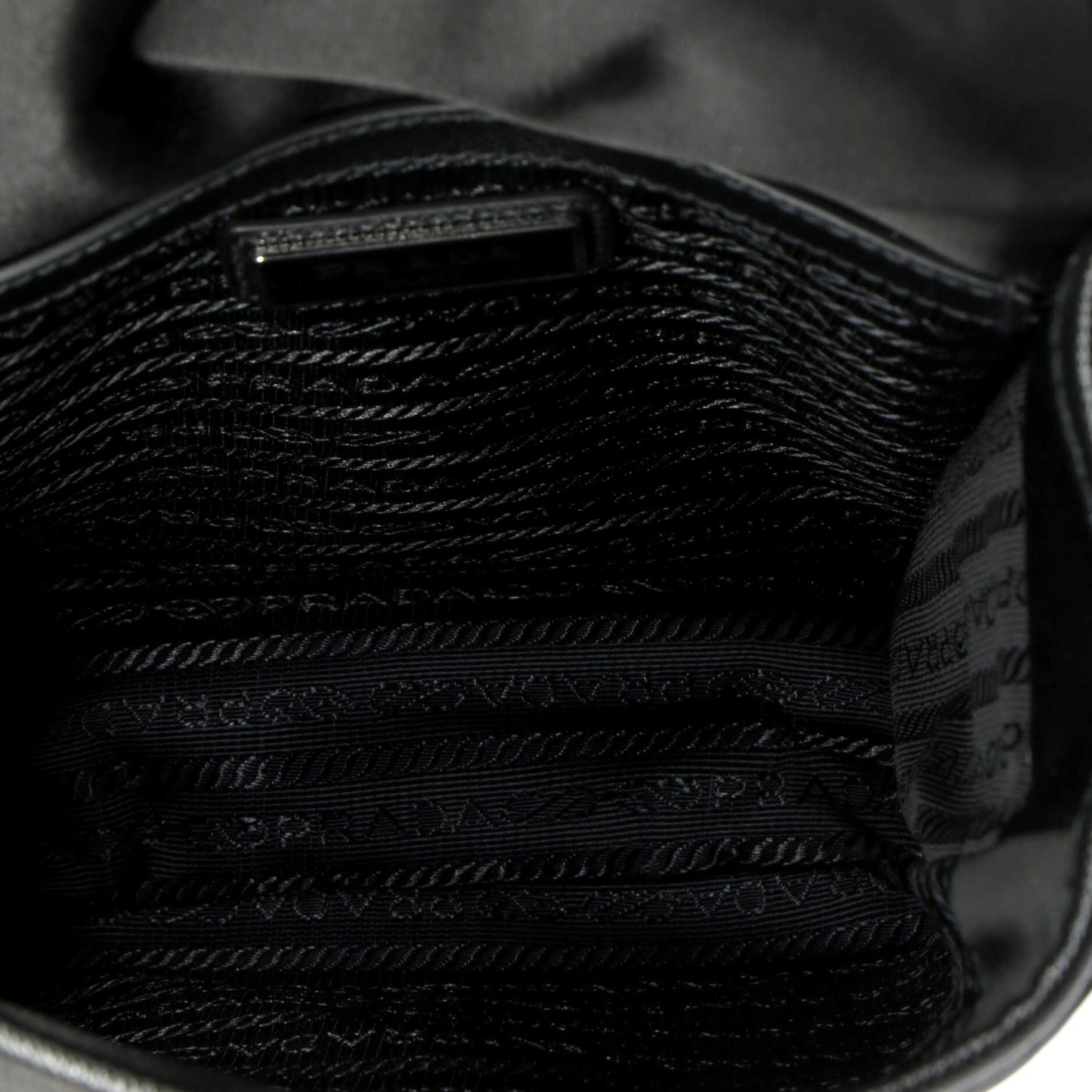 プラダ ロゴ フラップ メッセンジャー テッソ ミニ