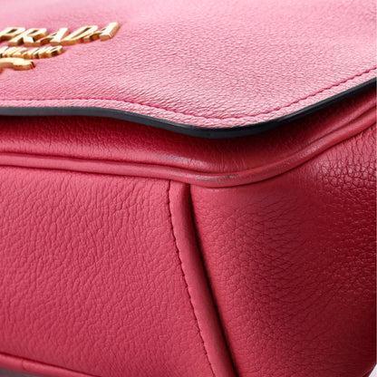 プラダ フラップ ジップ クロスボディバッグ ヴィテッロ フェニックス スモール