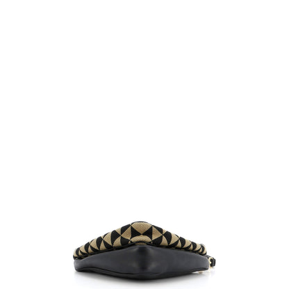 プラダ ダブルシンボル トライアングルバッグ レザー＆ジャカード ミニ