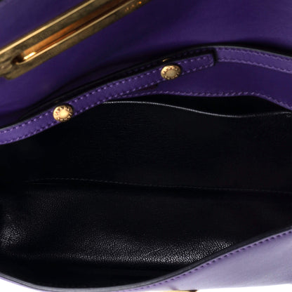 プラダ カイエ チェーンクラッチ シティ カーフ＆サフィアーノ