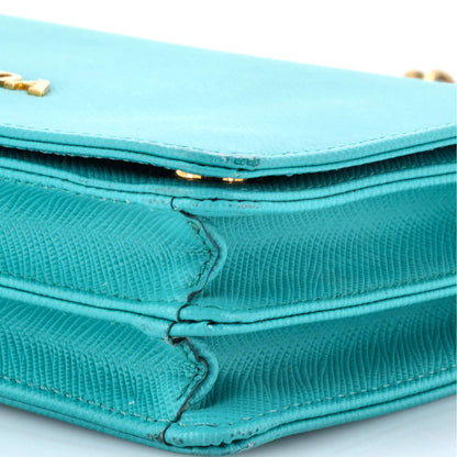 プラダ チェーンウォレット クロスボディ サフィアーノレザー