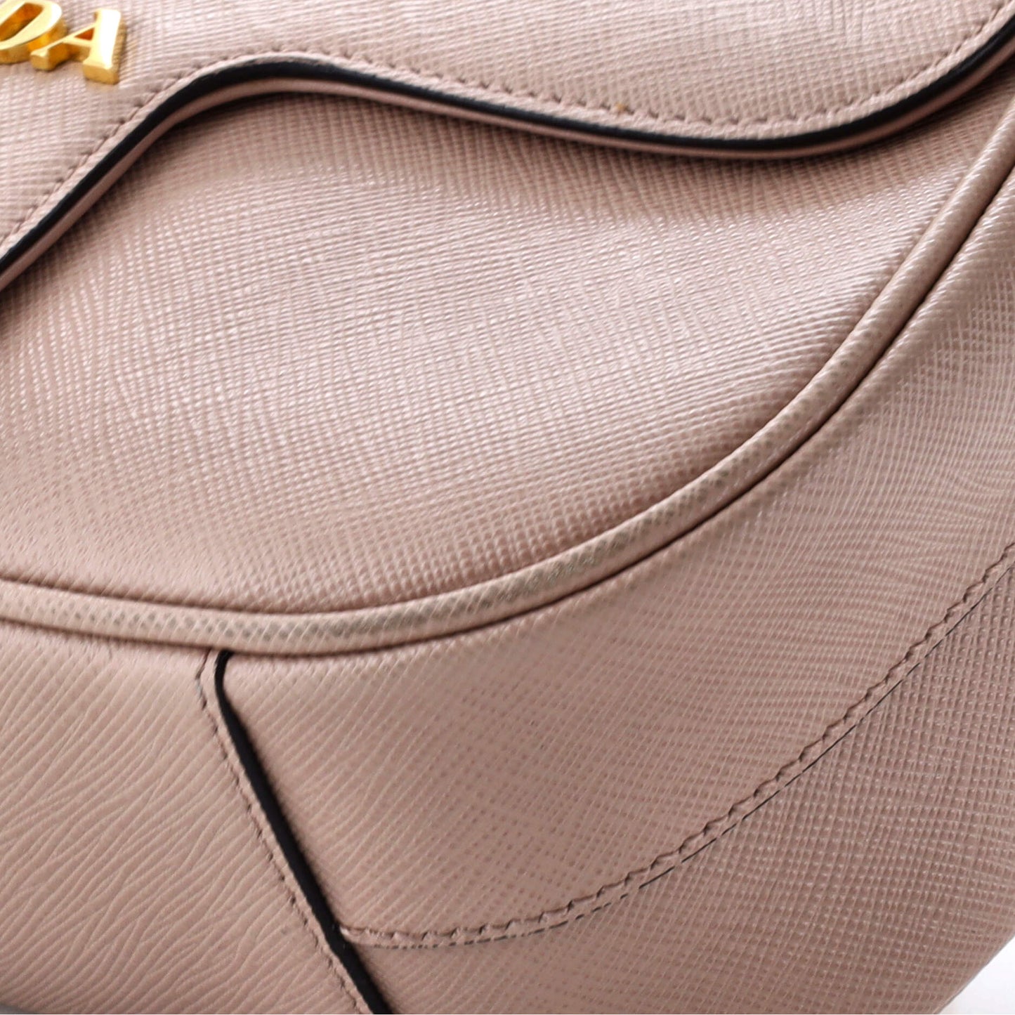 プラダ パティーナ フラップ ショルダーバッグ サフィアーノレザー スモール