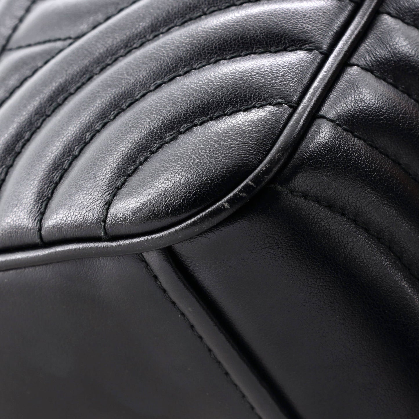 プラダ カメラバッグ ダイアグラム キルティングレザー スモール