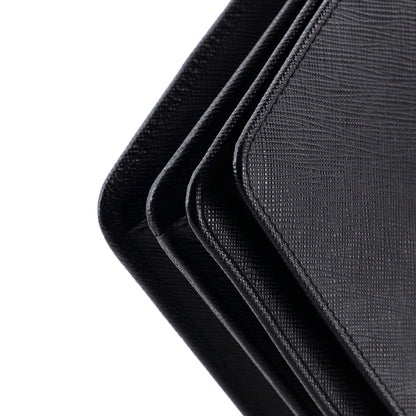 プラダ チェーンウォレット クロスボディ サフィアーノレザー