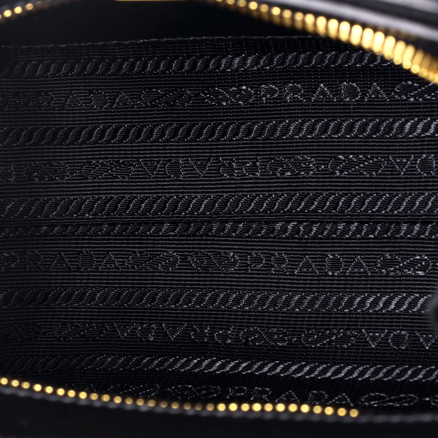 プラダ コンバーチブルトートバッグ サフィアーノ ソフトカーフ ミニ