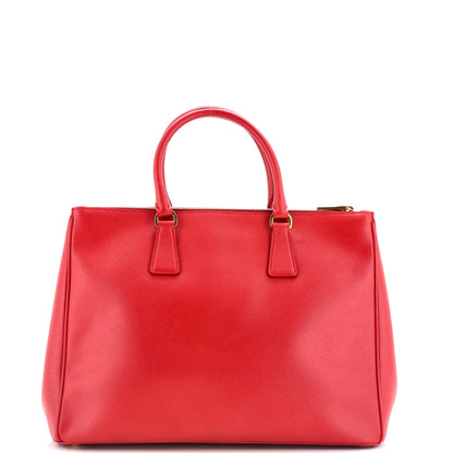 プラダ ダブルジップ リュクス トートバッグ サフィアーノレザー ラージ