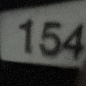 プラダ トライアングルロゴ ジップアラウンド ショルダーバッグ サフィアーノレザー