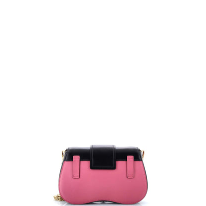 プラダ シドニー ベルトバッグ シティカーフ