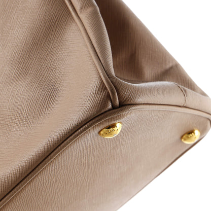 プラダ ダブルジップ リュクス トートバッグ サフィアーノレザー ミディアム