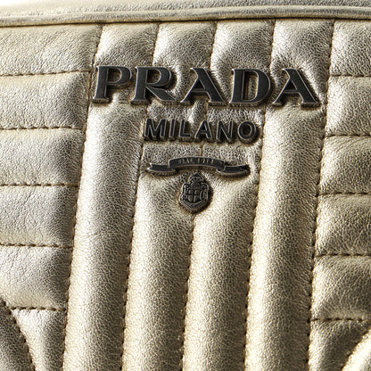 プラダ カメラバッグ ダイアグラム キルティングレザー ミニ