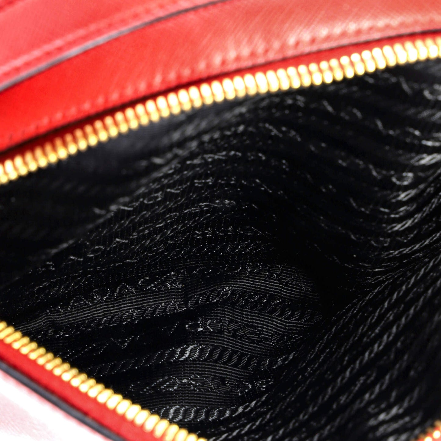 プラダ オデット トップハンドルバッグ サフィアーノレザー スモール